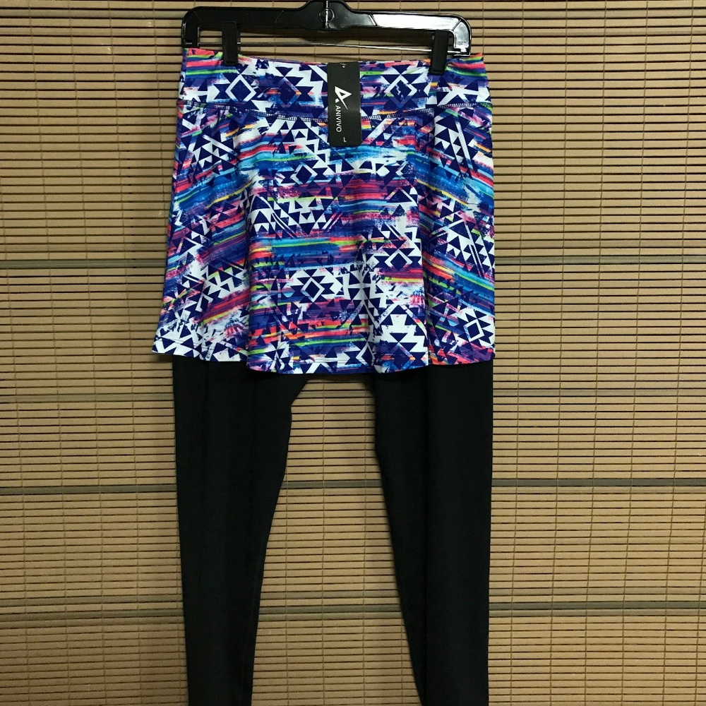 ANIVIVO Skirted Tennis Legging for Women SIZE: L
